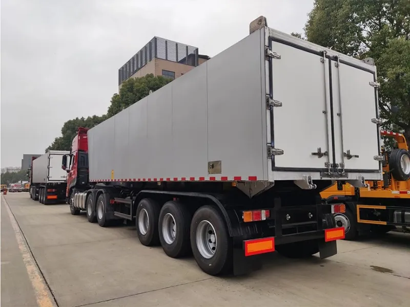 Tri Axle Aluminum Dump Trailer